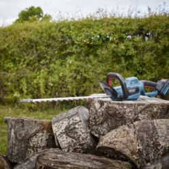 Erbauer 18V 550mm EHT18-Li - KIT Cordless Hedge Trimmer 10 Erbauer 18V 550mm EHT18-Li - KIT Cordless Hedge Trimmer -Garden Seed Store erbauer 18v 550mm eht18 li kit cordless hedge trimmer3663602418269 09i scaled