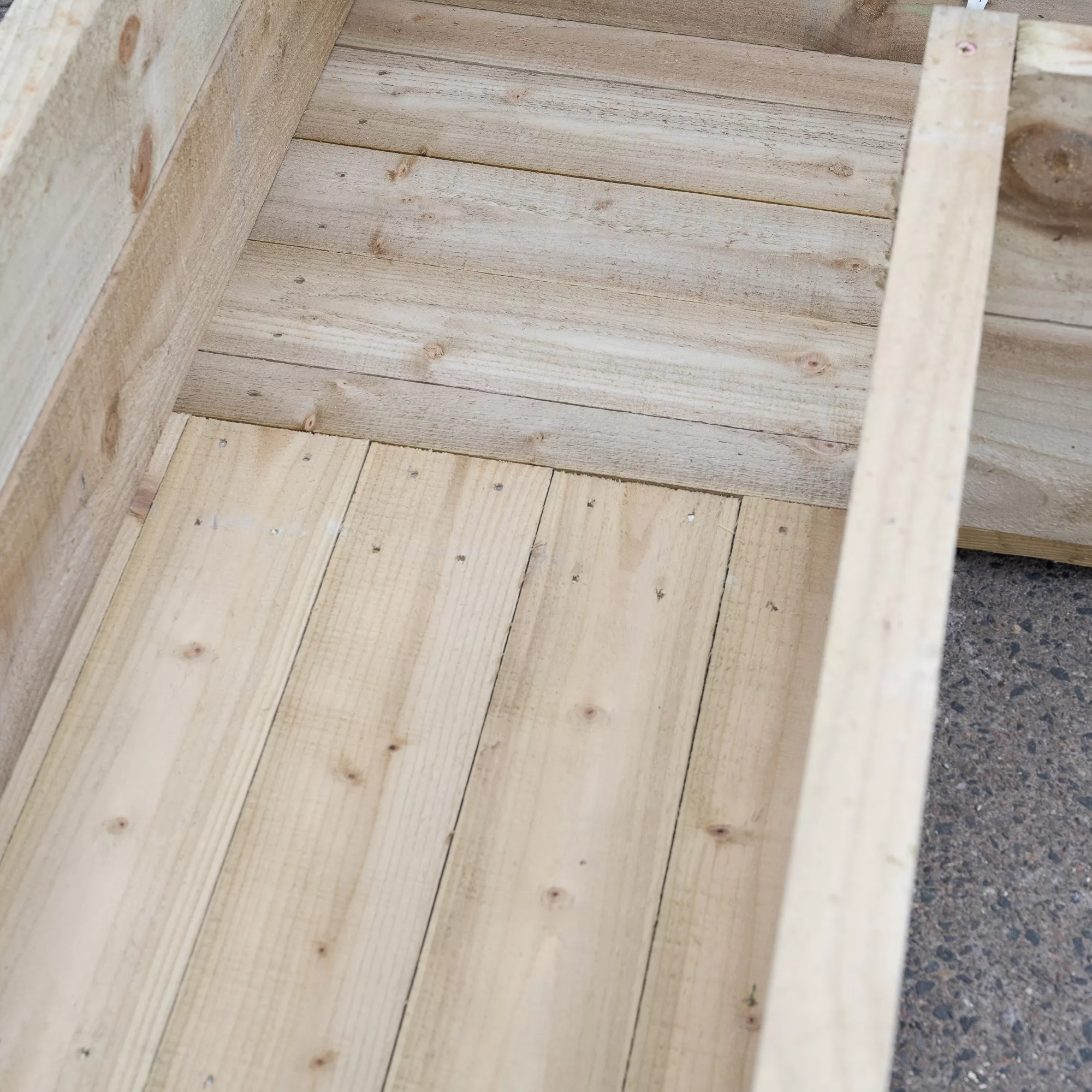 Forest Garden 1.3m X 1.3m Mixed Softwood Rectangular Raised Bed Kit 1.72m² 4 Forest Garden 1.3m X 1.3m Mixed Softwood Rectangular Raised Bed Kit 1.72m² - Image 4