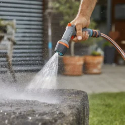 Gardena 4 Function Hose Spray Gun -Garden Seed Store gardena 4 function hose spray gun4078500044561 01i bq