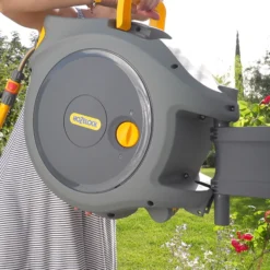 Hozelock Auto-reel Wall-mounted Hose Reel & Hose (L)30m -Garden Seed Store hozelock auto reel wall mounted hose reel hose l 30m5010646059565 02i bq