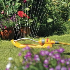Hozelock Plus Swinging Sprinkler -Garden Seed Store hozelock plus swinging sprinkler5010646037679 03bq scaled