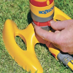 Hozelock Pro Oscillating Rotary Sprinkler -Garden Seed Store hozelock pro oscillating rotary sprinkler5010646042819 06bq