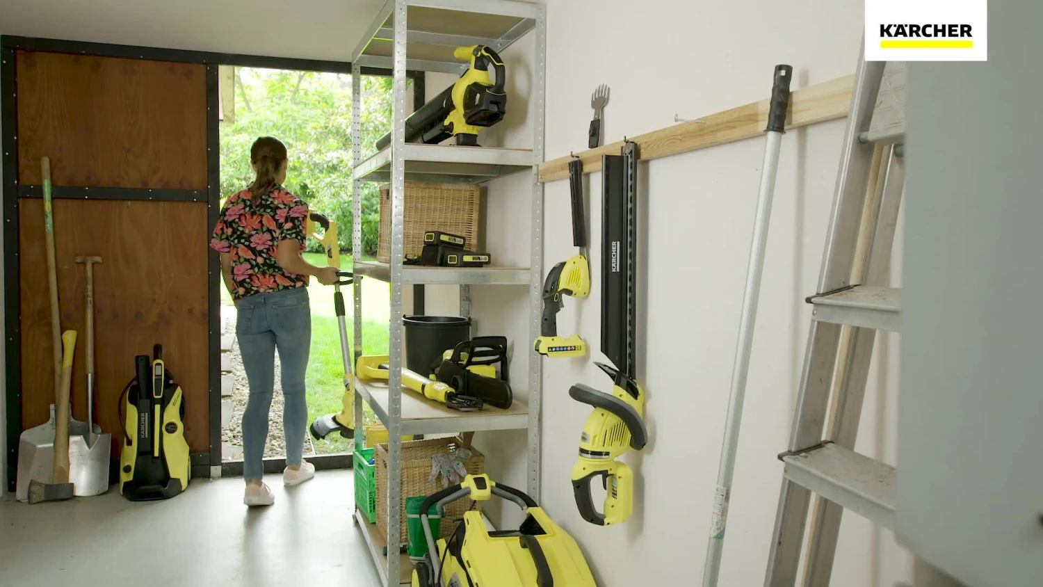 Kärcher 18V 300mm Cordless Grass Trimmer 18-30 2 Kärcher 18V 300mm Cordless Grass Trimmer 18-30 - Image 2