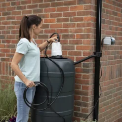 Mac Allister 18V Cordless Water Butt Pump -Garden Seed Store mac allister 18v cordless water butt pump5059340250311 02i