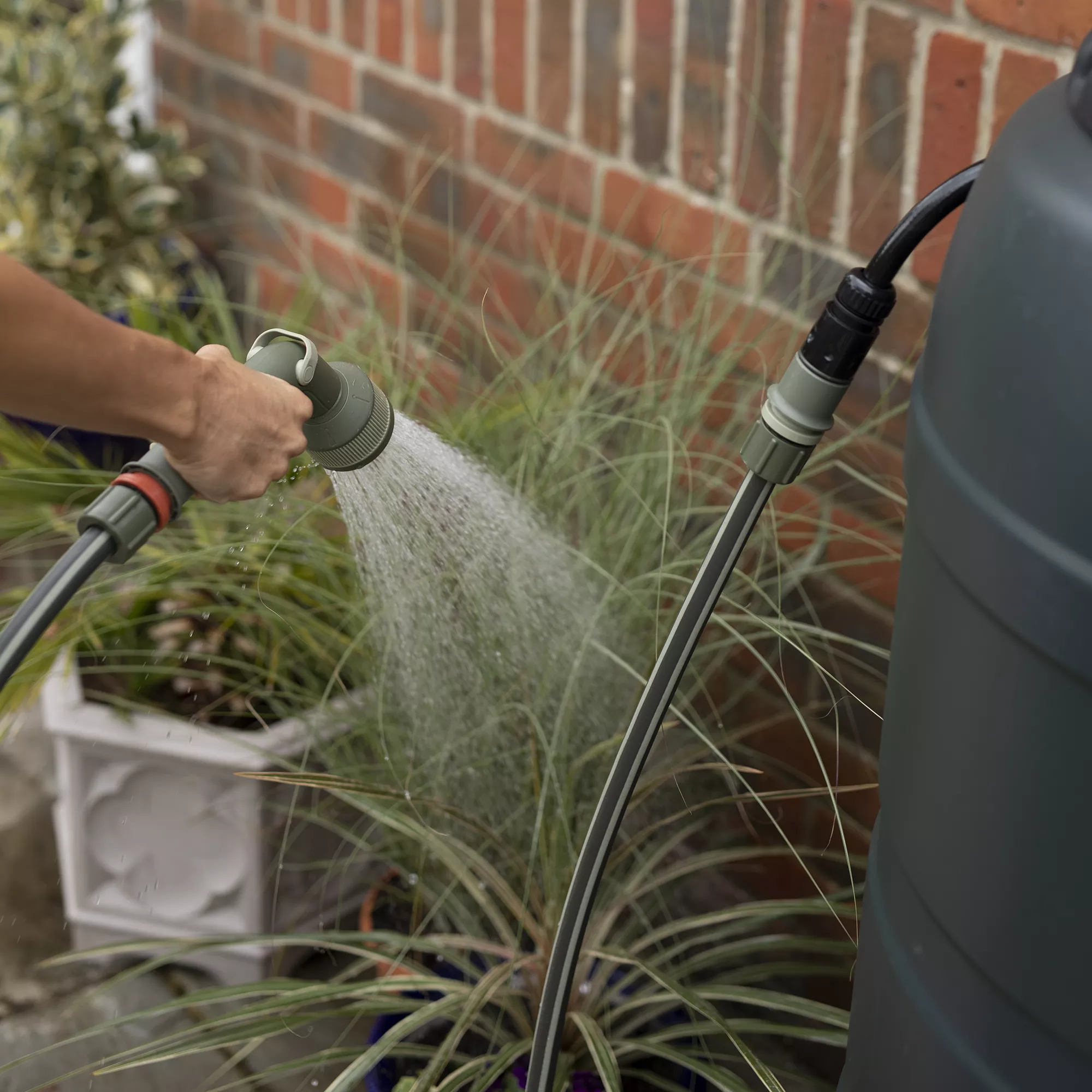 Mac Allister 18V Cordless Water Butt Pump - Image 5