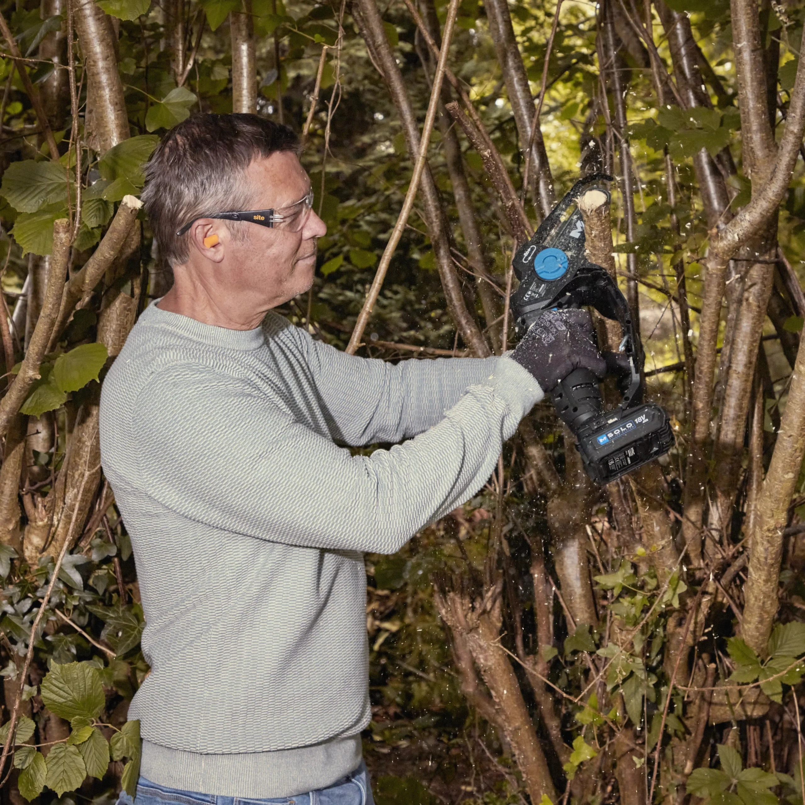 Mac Allister Garden Cordless 150mm Chainsaw - Image 5